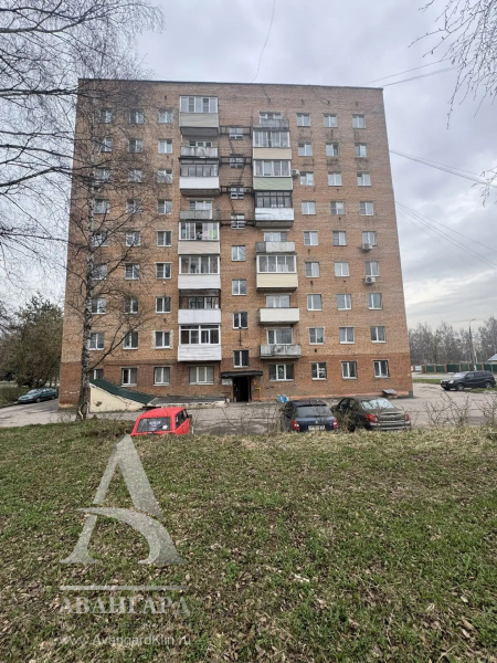 1-ая квартира 32, кв.м., 9/9 1-ая квартира 32, кв.м., 9/9